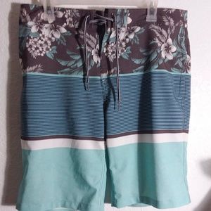 Goodfellow Mens Size 33 Board Shorts Stripe&Floral